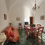 Ferienhaus Dimora Di Nonna Nina *